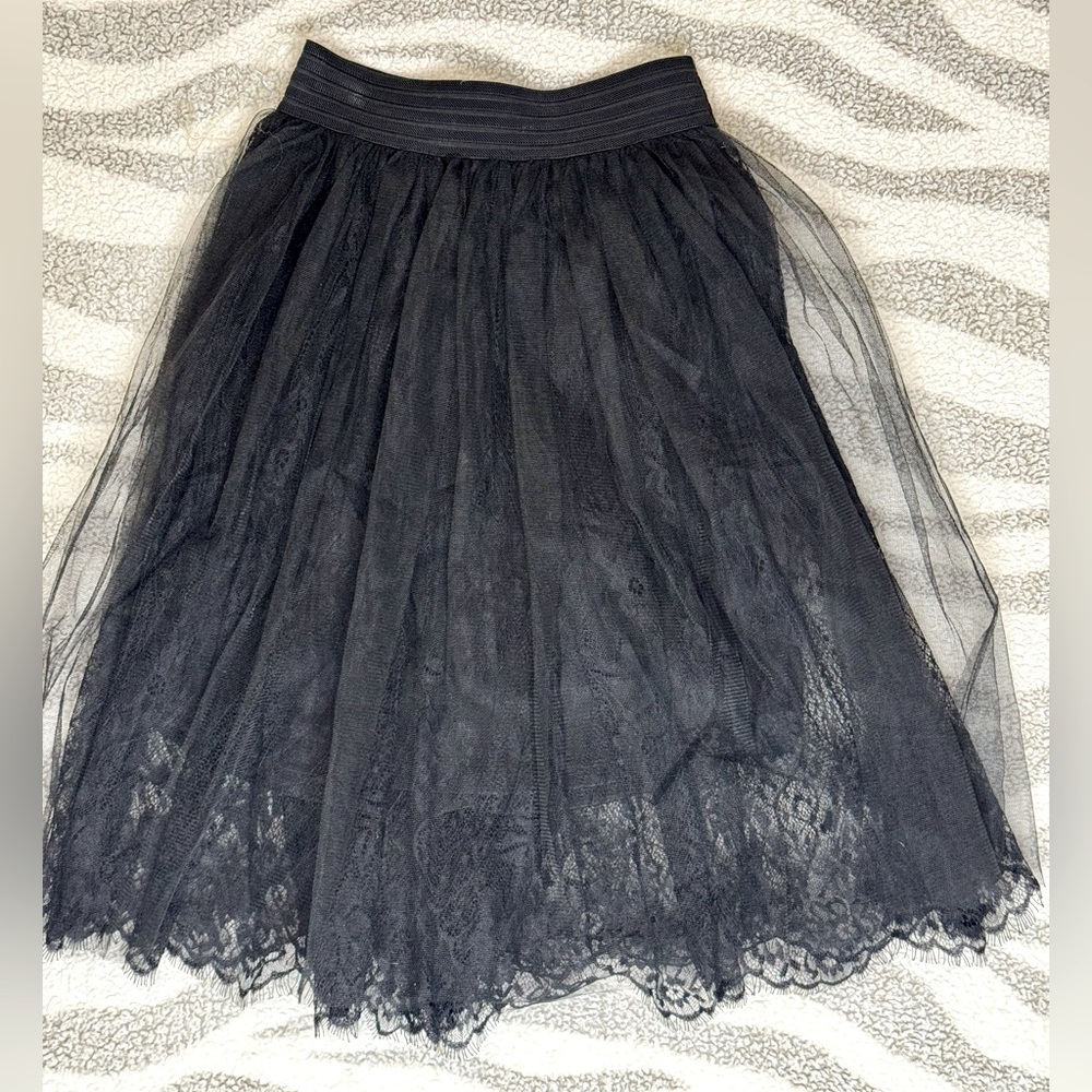 Tulle Skirt || XS